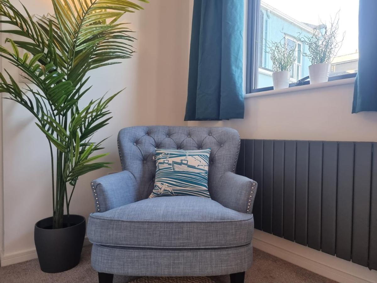 The Bunker-Luxe Central Falmouth Getaway With Stunning Sea Views Екстериор снимка