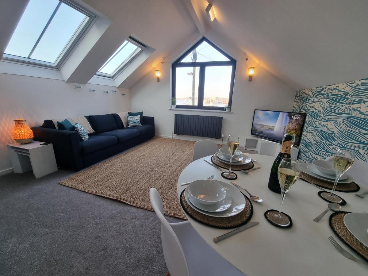 The Bunker-Luxe Central Falmouth Getaway With Stunning Sea Views Екстериор снимка